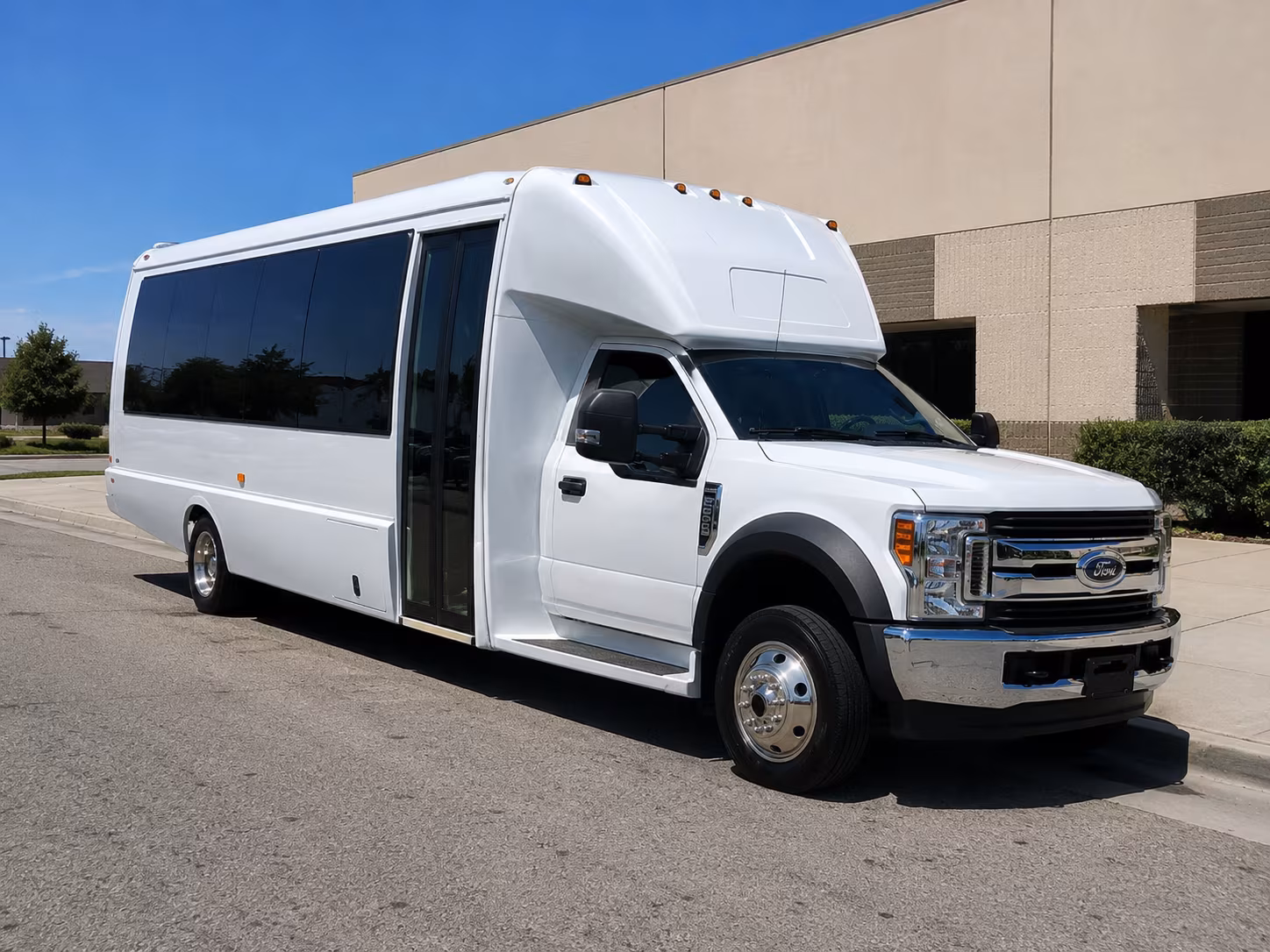 broomfield airport transportation onboard seating