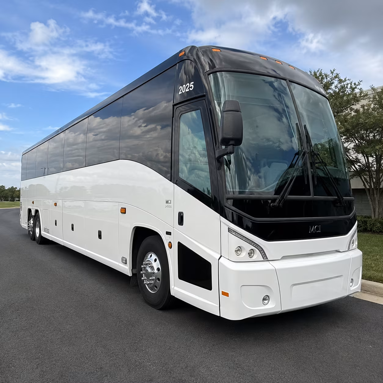 charter buses for broomfield bachelor groups headed to denver sporting events