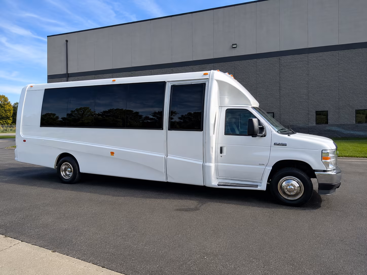 find transportation for your next concert or music festival 1