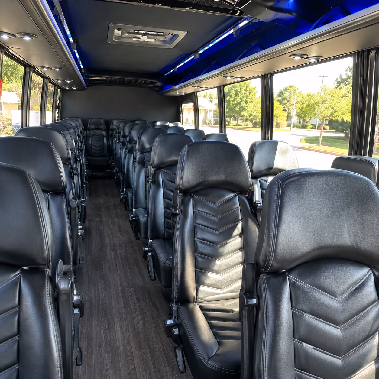 minibuses for speaker and vip transportation at broomfield conventions