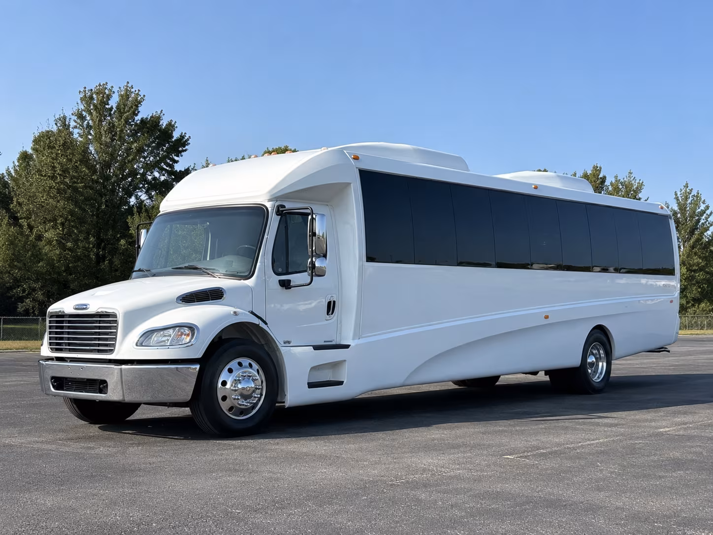 party buses for bachelorette wine tours around broomfield and boulder county